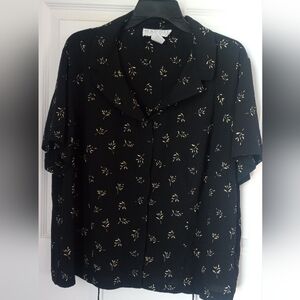 MAURO Black Short-Sleeve Button-Down Shirt with Cream Sprig Print